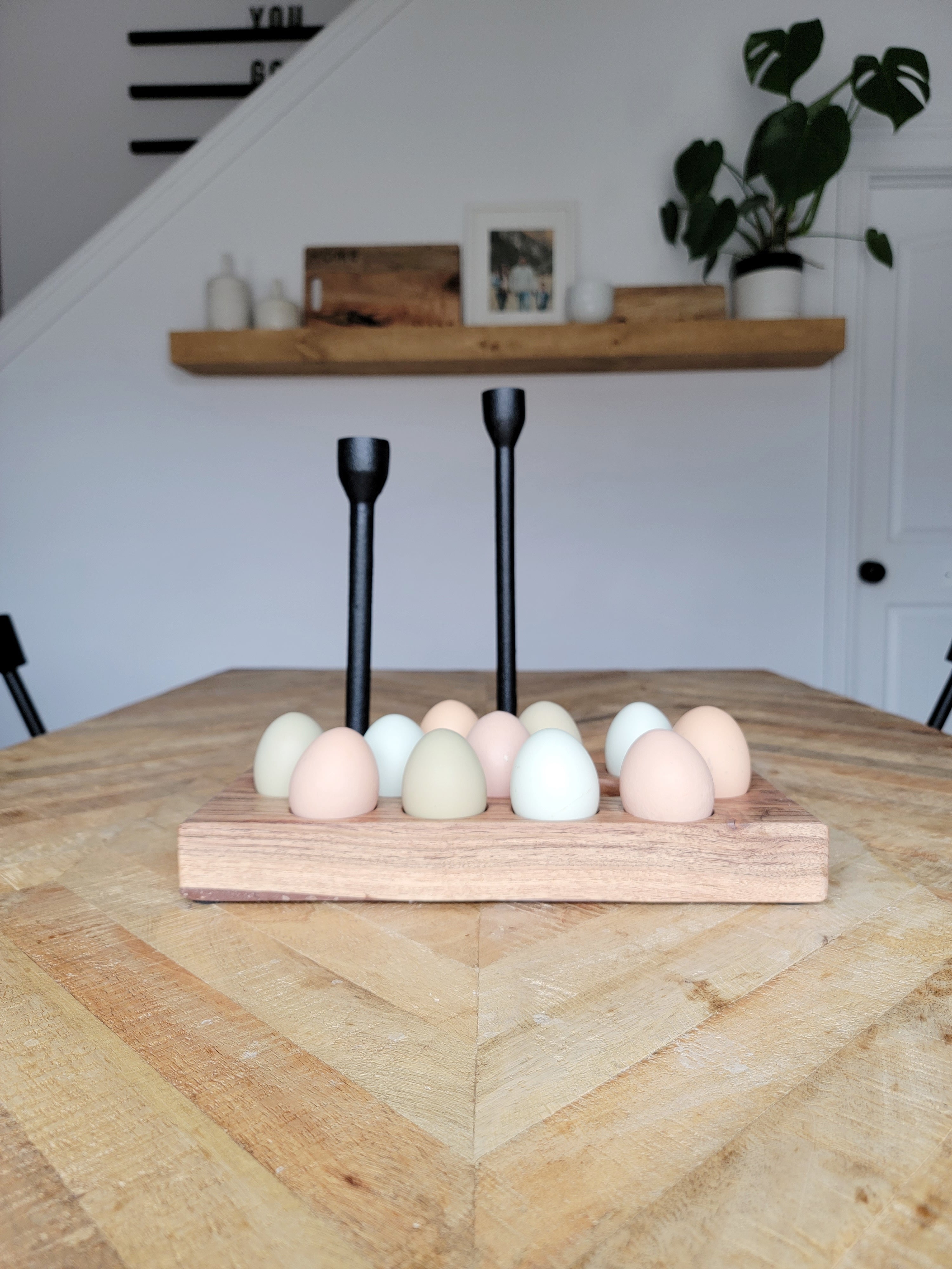Wood egg tray